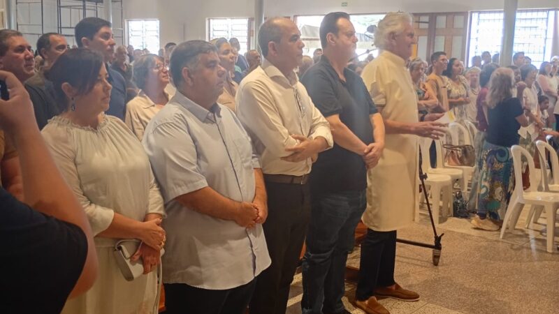 Autoridades participam de missa no Santuário Frei Galvão e reforçam articulação política